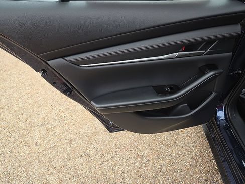 New 2026 MAZDA MAZDA3 s Sport FWD image 17