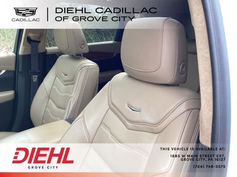 Used 2018 Cadillac XT5 Platinum w/ Driver Assist Package AWD/4WD image 18