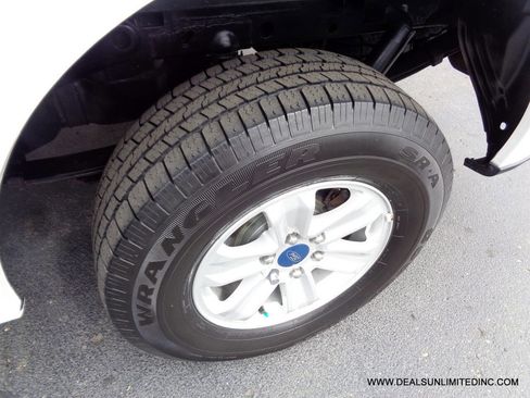 Used 2020 Ford F150 XL w/ Equipment Group 101A Mid AWD/4WD image 7