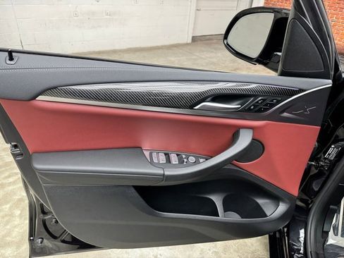 Certified 2024 BMW X3 M40i w/ Premium Package image 10