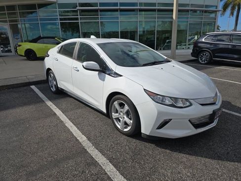 Used 2018 Chevrolet Volt LT image 14