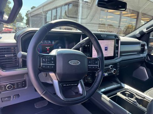 Used 2026 Ford F250 Platinum AWD/4WD image 8