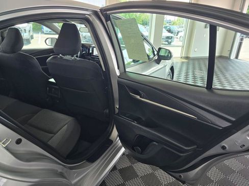 Used 2025 Toyota Camry LE FWD image 39