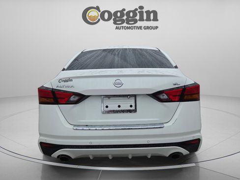 Used 2021 Nissan Altima 2.5 SL image 5