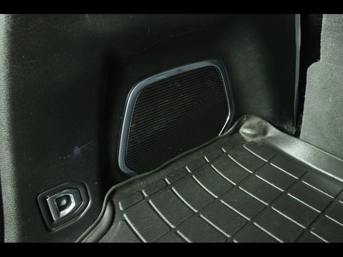 Used 2022 Jeep Grand Cherokee L Limited image 31