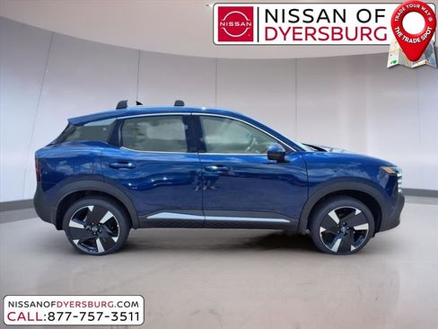 New 2025 Nissan Kicks SR w/ Illumination Package image 2