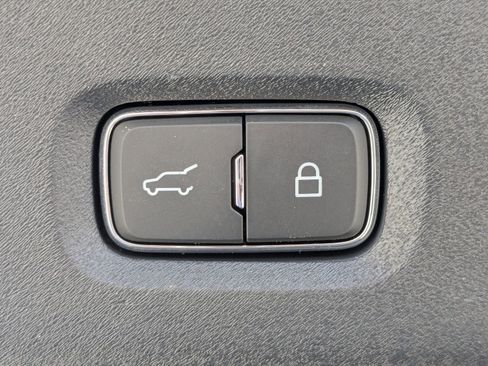 Certified 2025 Ford Expedition Max Active image 16