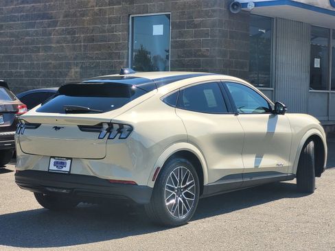 New 2025 Ford Mustang Mach-E Premium RWD image 5