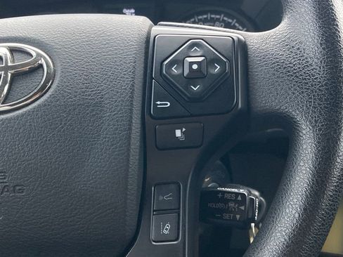 Used 2023 Toyota Tacoma SR AWD/4WD image 14