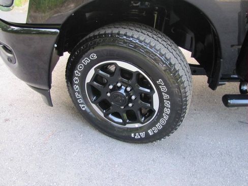 Used 2026 RAM 2500 Laramie AWD/4WD image 37