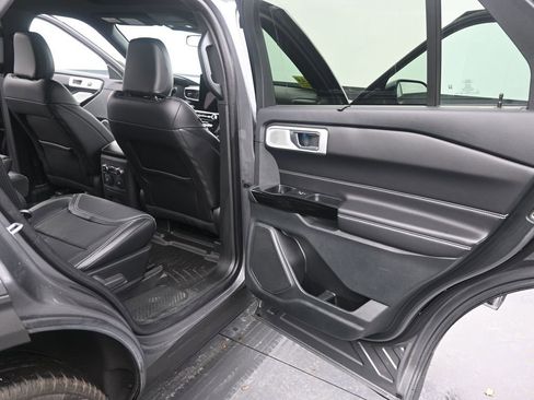 Used 2024 Ford Explorer ST w/ Equipment Group 401A image 21