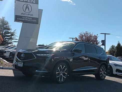 Used 2023 Acura MDX SH-AWD w/ Technology Package image 1