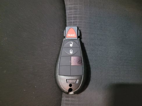 Used 2015 Jeep Cherokee Latitude FWD image 32