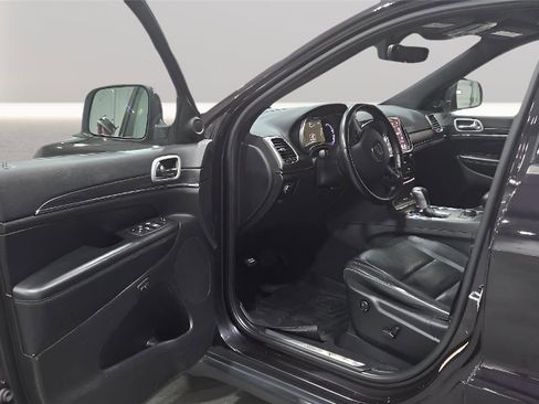 Used 2021 Jeep Grand Cherokee Limited image 21