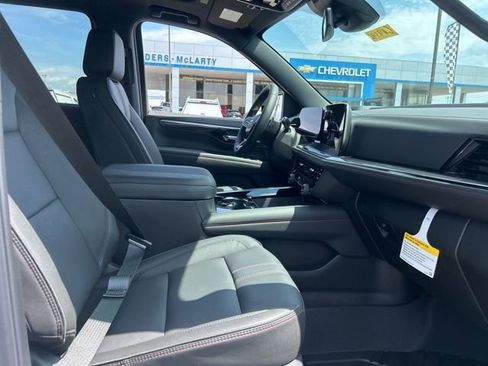 New 2026 Chevrolet Suburban RST w/ Comfort Package AWD/4WD image 35