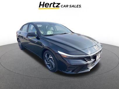 Used 2025 Hyundai Elantra Limited