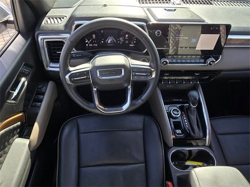 Certified 2024 GMC Canyon Denali image 15