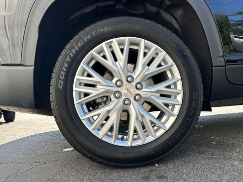 New 2026 GMC Acadia Elevation w/ Elevation Premium Package FWD image 18