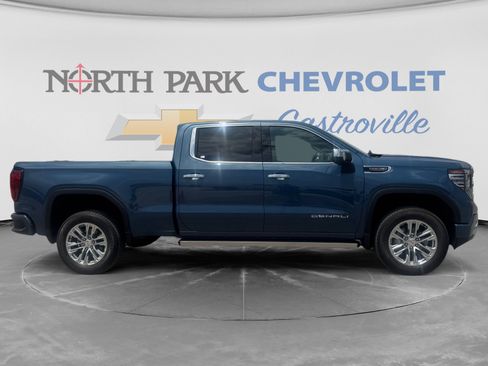 Certified 2024 GMC Sierra 1500 Denali w/ Denali Reserve Package AWD/4WD image 4