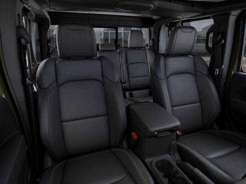 New 2026 Jeep Gladiator Sport AWD/4WD image 16
