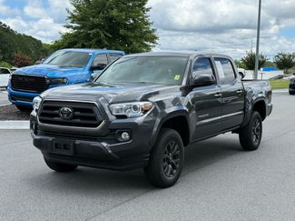 Used 2023 Toyota Tacoma SR5 AWD/4WD video 1