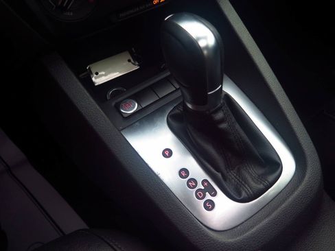 Used 2014 Volkswagen Jetta SE FWD image 11