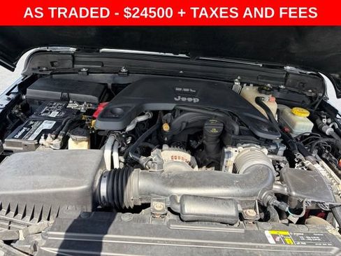 Used 2019 Jeep Wrangler Unlimited Rubicon AWD/4WD image 11