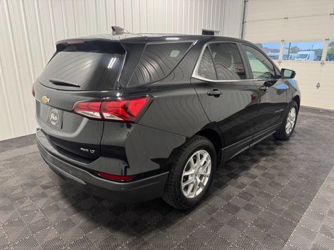 Used 2022 Chevrolet Equinox LT image 3