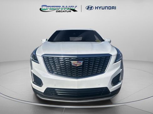 Used 2023 Cadillac XT5 Premium Luxury image 2