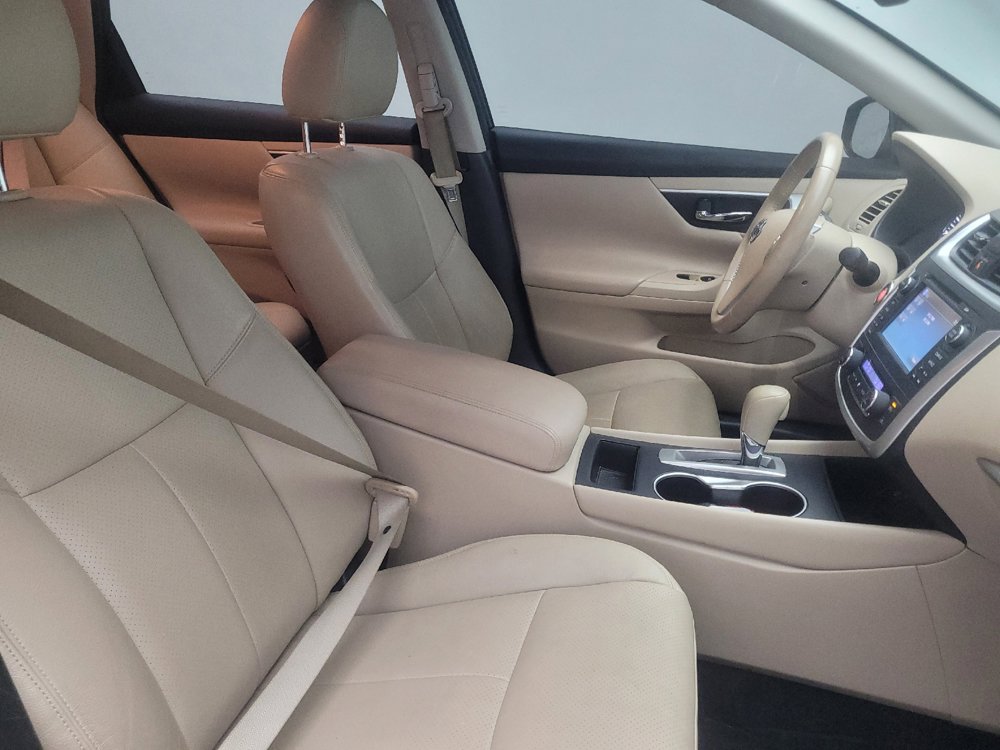 Used 2016 Nissan Altima 2.5 SV w/ Convenience Package FWD image 21