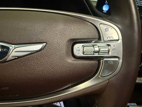 Used 2023 Genesis GV70 2.5T w/ Advanced Package image 31
