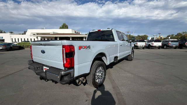New 2026 Ford F350 Lariat w/ FX4 Off-Road Package AWD/4WD image 4