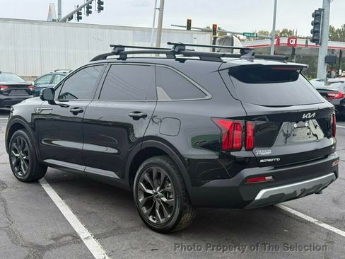 Used 2023 Kia Sorento SX Prestige image 12