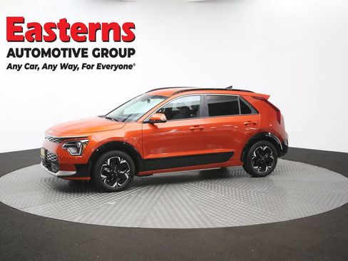 Used 2023 Kia Niro Wind w/ Wind Preserve Package FWD image 56