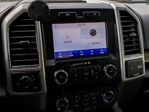 Certified 2019 Ford F150 Lariat image 19