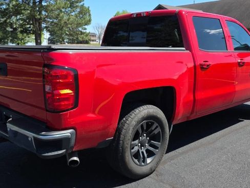 Used 2015 Chevrolet Silverado 1500 LT w/ LT Convenience Package image 3