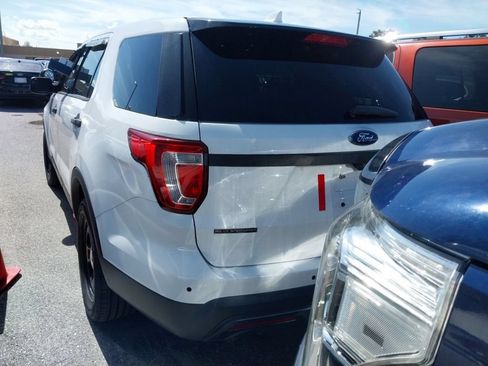 Used 2017 Ford Explorer 4WD Police Interceptor image 4