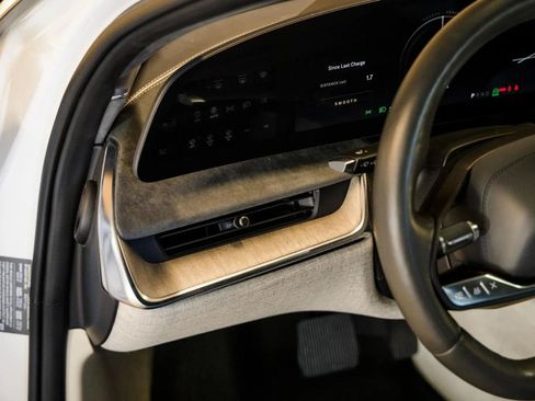 Used 2022 Lucid Air Dream Edition AWD/4WD image 35