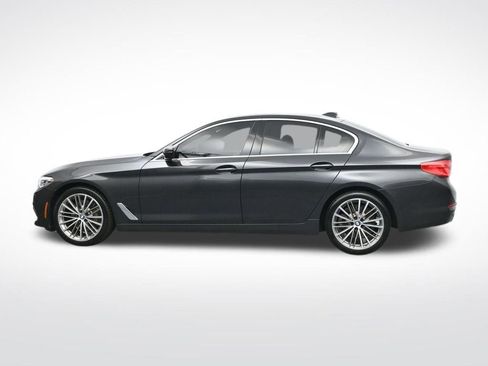 Used 2020 BMW 530i xDrive AWD/4WD image 10