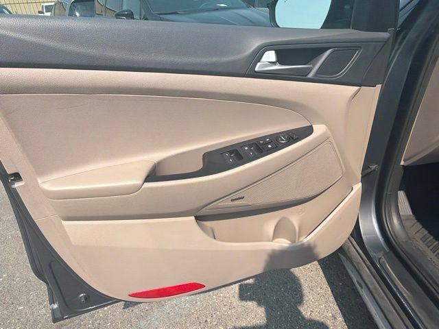 Used 2021 Hyundai Tucson Sport AWD/4WD image 17
