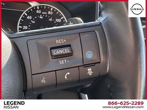 Used 2023 Nissan Rogue SV w/ SV Premium B Package image 20