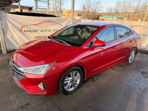 Used 2020 Hyundai Elantra SEL image 8