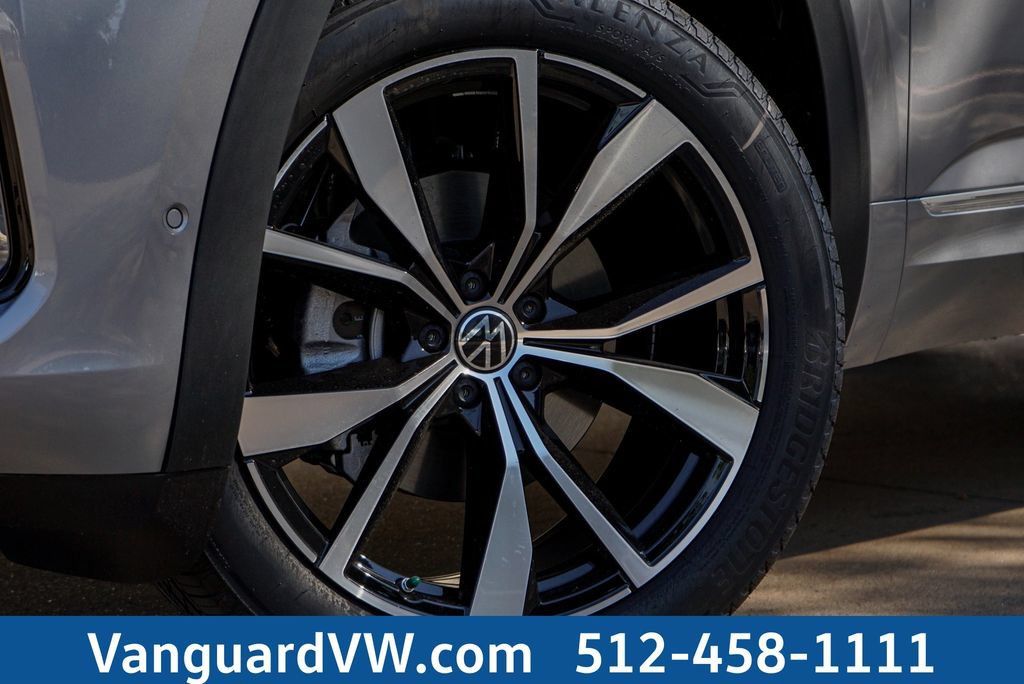 New 2025 Volkswagen Atlas SEL Premium R-Line AWD/4WD image 26