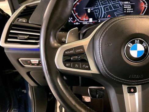 Used 2023 BMW X5 xDrive40i w/ M Sport Package image 23