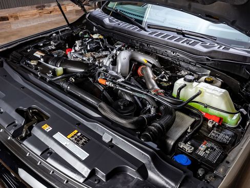 Used 2026 Ford F350 Platinum w/ Platinum Plus Package image 40