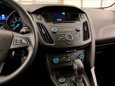 Used 2016 Ford Focus S FWD image 6