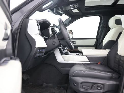 Used 2023 Toyota Tundra Capstone AWD/4WD image 21