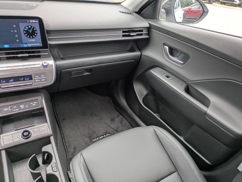 New 2026 Hyundai Kona SEL Premium FWD image 17