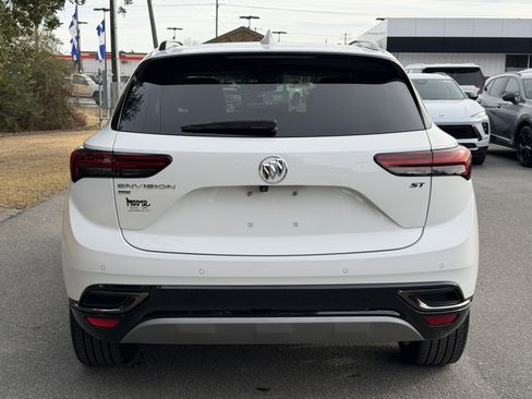 Used 2023 Buick Envision Essence w/ Sport Touring Package image 9