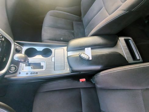 Used 2015 Nissan Murano SV image 13